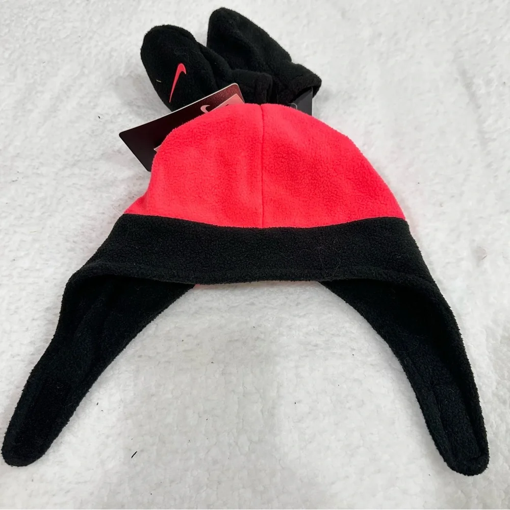 Baby Nike Hat and Mitten Set
